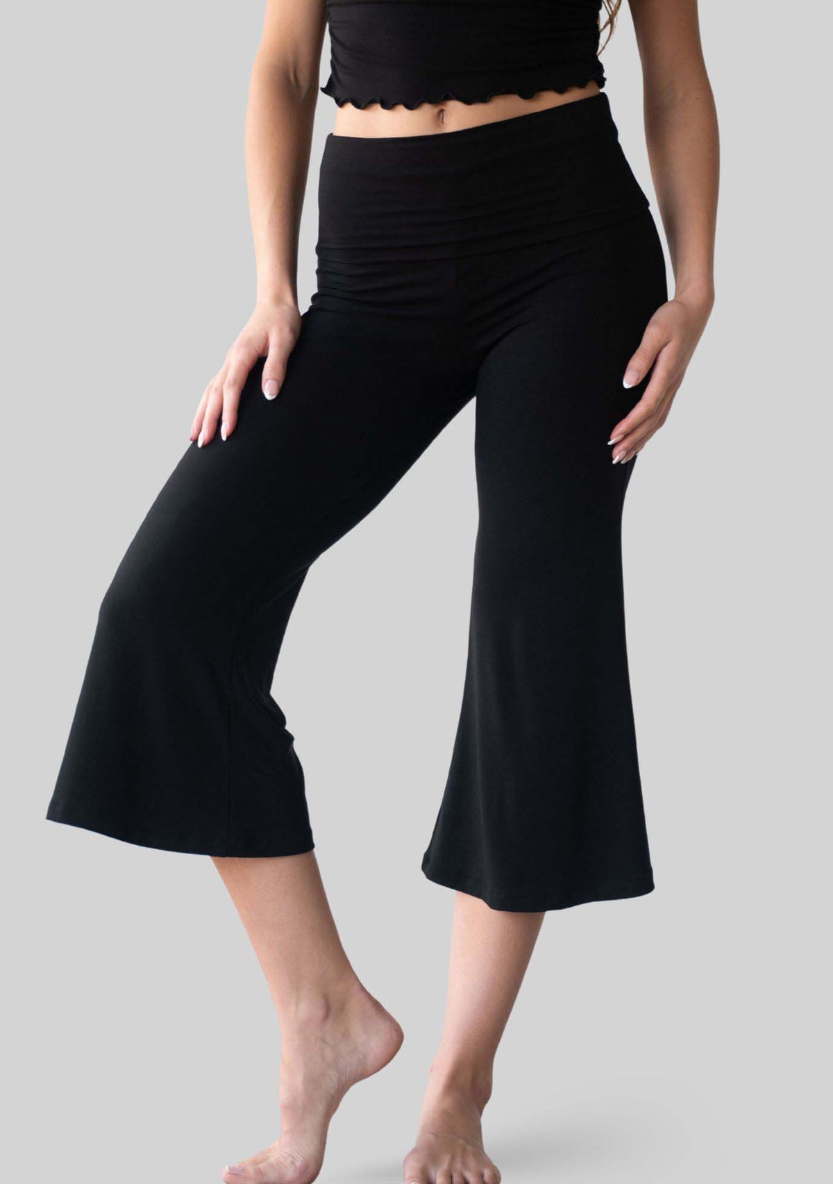 Jala Chill Yoga Capri in Black - alternate front view