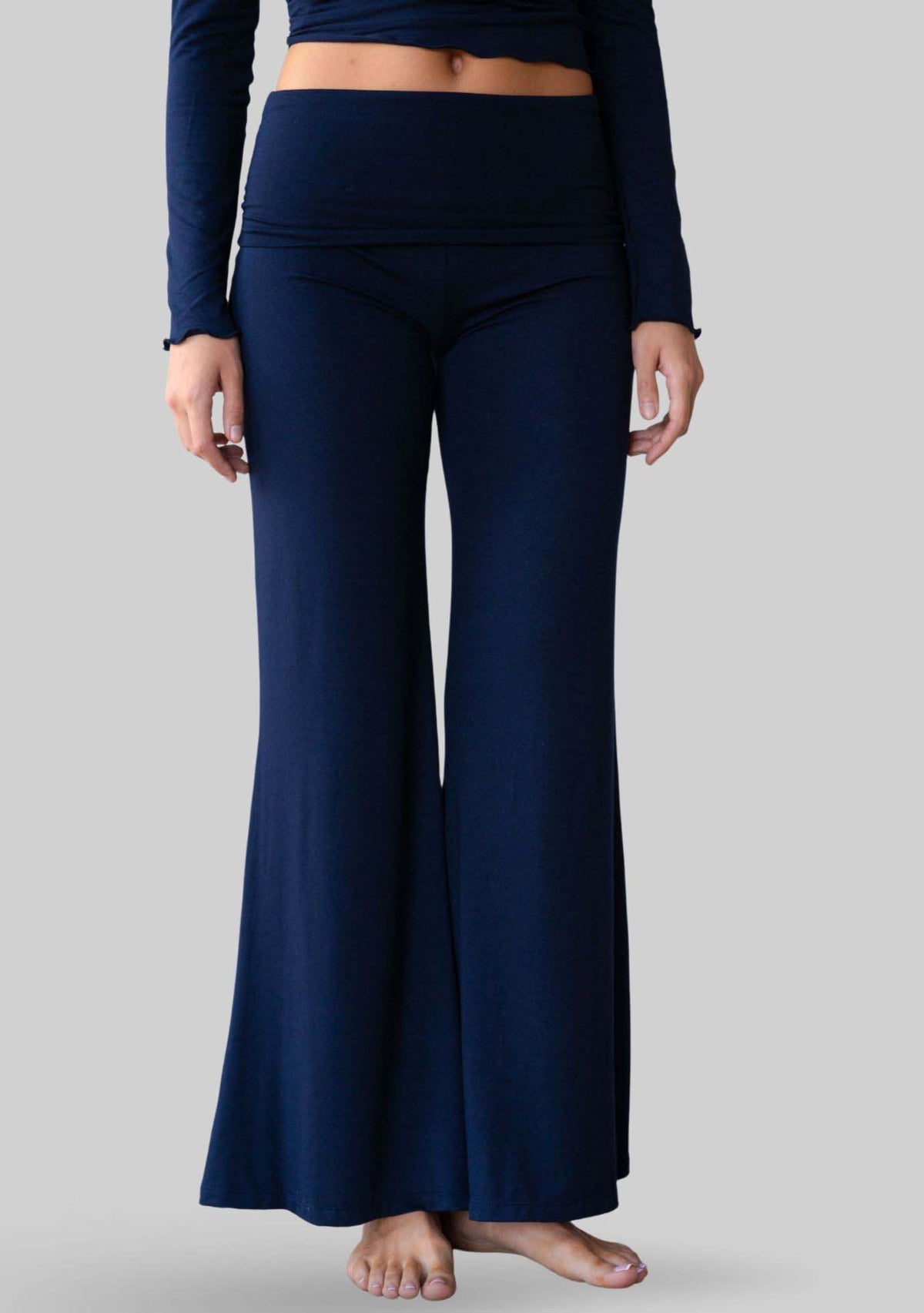 Jala Chill Yoga Pant in Navy - back view