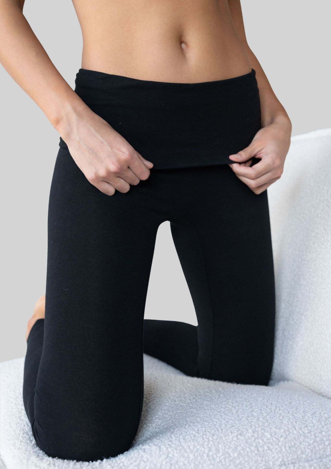 Jala Nama Legging in Black - side view